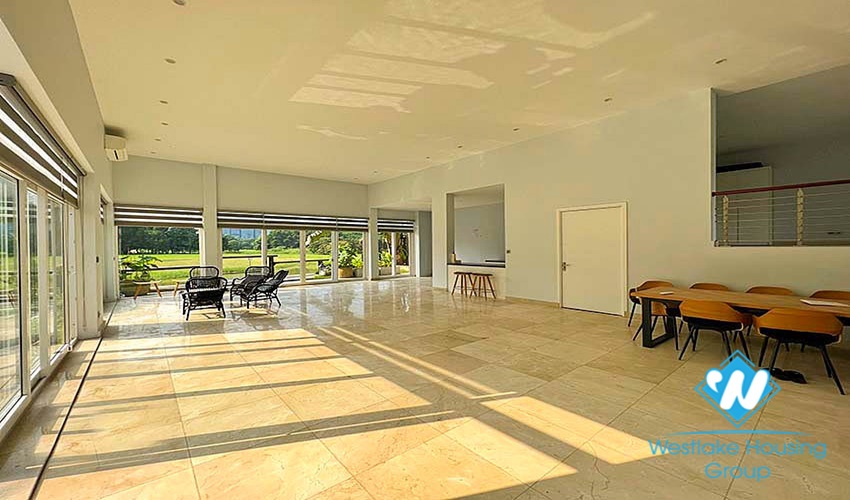 A grand, gorgeous villa for rent in Q Block, Ciputra